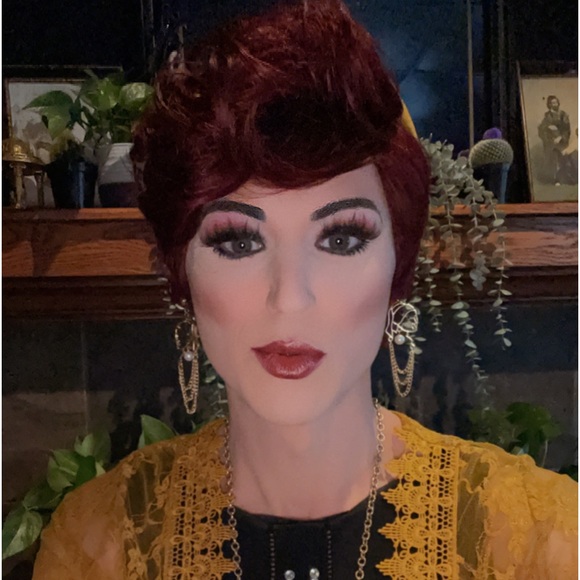 Welcome to the “Lites House” Check out my closet! - Picture 7 of 9